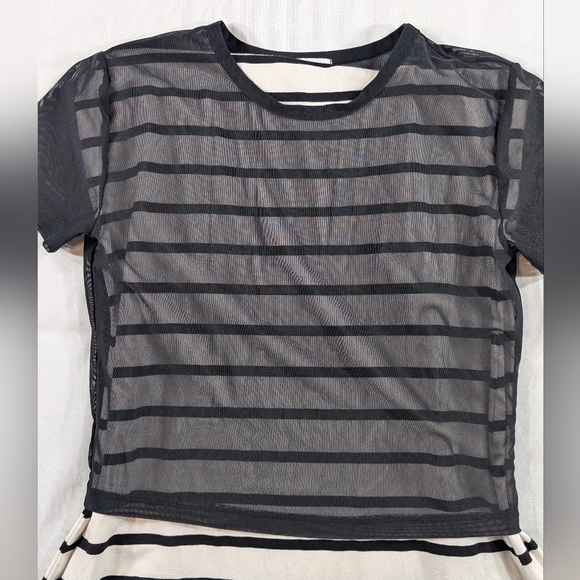 NWOT PINK Victoria's Secret Mesh Tee - Picture 12 of 13